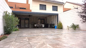 Chalet adosado en Torrejon de la Calzada